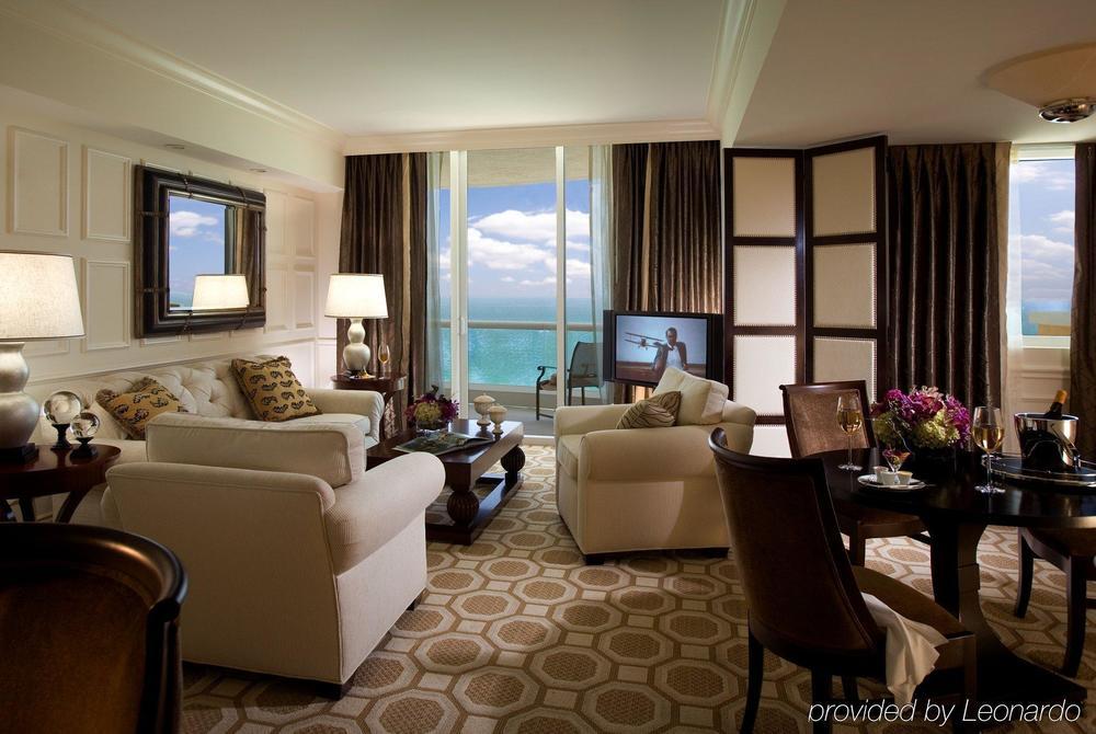 Resort Acqualina And Residences 5*